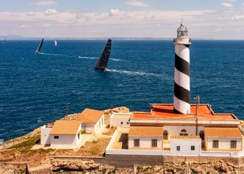 ‘Galateia’ y ‘Nadir’, primeros líderes en el arranque de PalmaVela