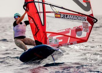 Gran nivel en el equipo femenino español de iQFoil