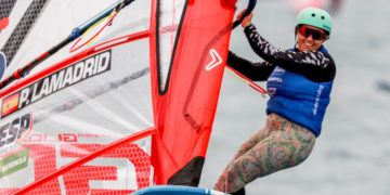 Pilar Lamadrid, a la Medal Race del Campeonato de Europa de iQFoil