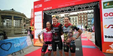 Helene Alberdi conquista el título nacional de Triatlón MD en Pamplona-Iruña