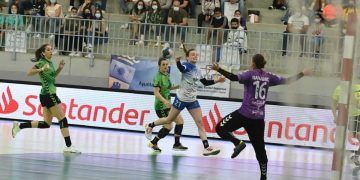 Guardés, Gijón, Lanzarote, Bera Bera, Tenerife y Málaga suman triunfos en la DHF de balonmano