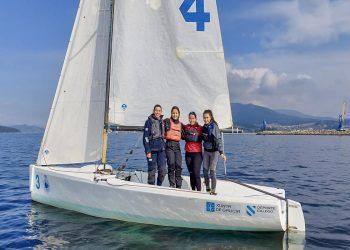 Sanxenxo lidera la Regata de la Mujer