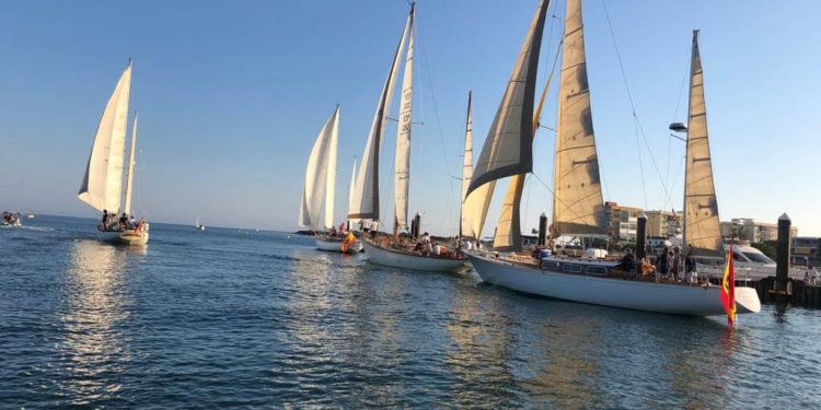 Los barcos de la Fundación Vela Clásica de España participarán en la 25º Edición del Desafío Dos Palos