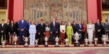 La triatleta Susana Rodríguez recoge el Premio Reina Letizia como la mejor deportista española de 2022
