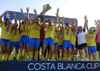 El Plaza de Argel, la Selección Madrid Panthers y el CF Benidorm, se coronan en la Costa Blanca Cup