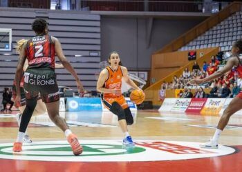 Valencia Basket recupera el liderato en solitario en una jornada con triunfos de Avenida, Zaragoza, Ensino, Ferrol, Estudiantes, Badalona y Gernika