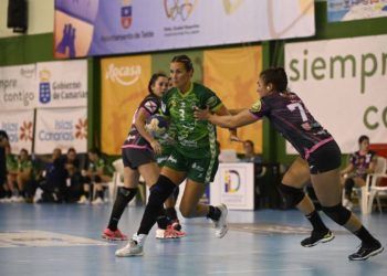 Rocasa, Guardés, Málaga, Bera Bera y Porriño logran el triunfo en la quinta jornada de DHF