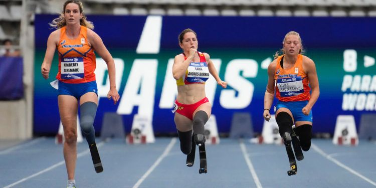 Sara Andrés, plata mundial en los 100 metros T64