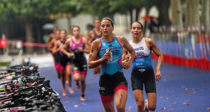 Sara Guerrero conquistó el título nacional de triatlón distancia olímpica 2024 en Banyoles