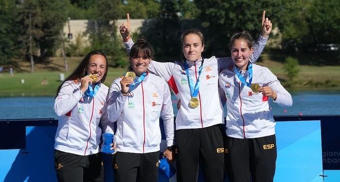 El K4 500 español, campeonas del Mundo