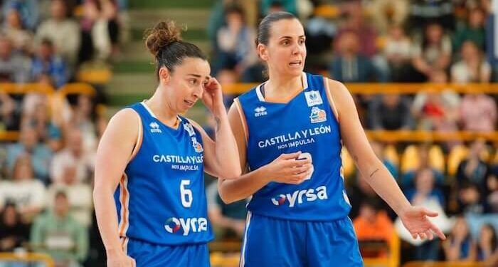 La leyenda de Silvia Domínguez pulveriza récords con 577 partidos disputados