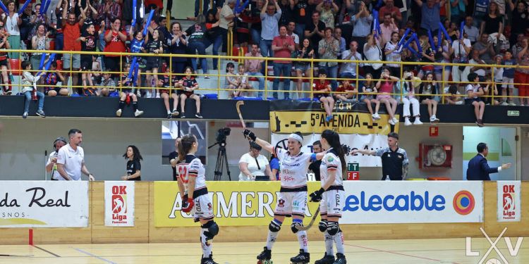 El Telecable HC golpea primero de la final del playoff de la liga de hockey patines