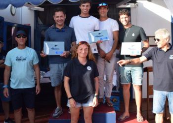 Alejandro Bethencourt y Álvaro Bernal, campeones del Trofeo ASailor Snipe