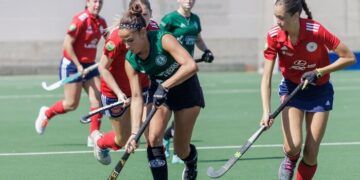 La Universitat d’Alacant-San Vicente ganó sus dos partidos en la doble jornada de la DHFB