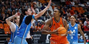 Estudiantes derrotó a Valencia Basket en la Fonteta