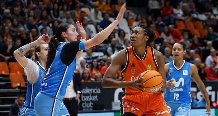 Estudiantes derrotó a Valencia Basket en la Fonteta