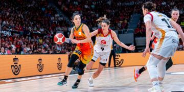 Casademont Zaragoza y Perfumerías Avenida se citan en la final de la Copa de la Reina