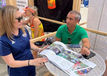 La València Cup Girls muestra su propuesta por visibilizar el fútbol femenino en la ‘I Festa de l’Esport Femení’