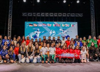 La Valencia Cup Girls 2026 quedó inaugurada con una espectacular ceremonia de apertura