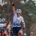 Van Dijk gana en Cocentaina y Paladín lidera la Volta Comunitat Valenciana Fèmines