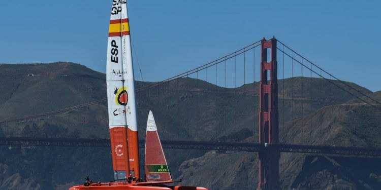 El ‘Victoria’ busca una carambola para ganar el millón de dólares en San Francisco