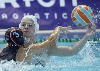 Mataró y Sant Andreu se impusieron en el primer partido de semifinales de la DHF