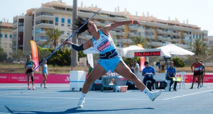Yulenmis Aguilar regresó tras superar una lesión y se proclamó campeona de España en jabalina