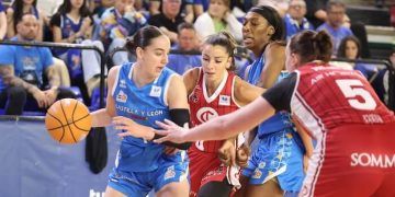 Avenida logró una ligera ventaja ante Casademont Zaragoza en semifinales de la LF Endesa