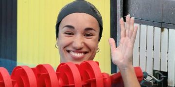 África Zamorano nadó por debajo de la mínima A olímpica de los 200 espalda en el Mare Nostrum