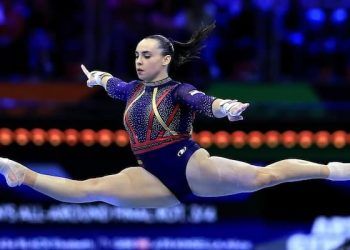 Alba Petisco concluyó en octava posición en la final All Around del Mundial de Rotterdam