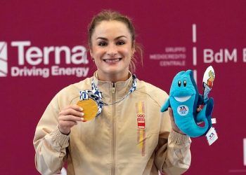 Alba Sánchez, campeona en dos tiempos en 53 kilos en los Juegos Mediterráneos de Taranto 2026