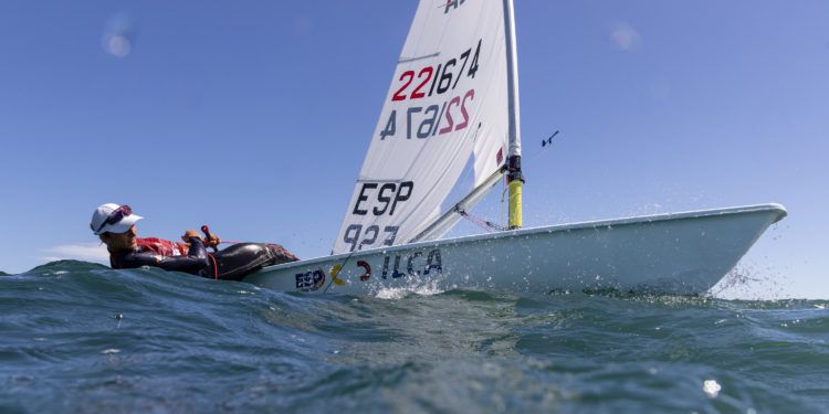 España a un paso de lograr plaza para los Juegos en la clase ILCA6
