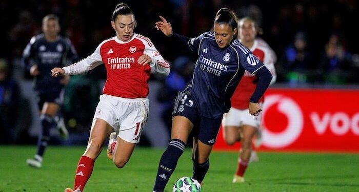 Alessia Russo llevó de cabeza al Real Madrid