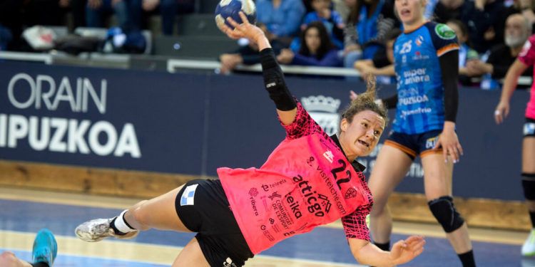 Nicole Morales catapultó a Elche a la final