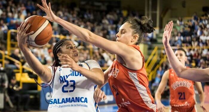 Un Avenida mermado mostró orgullo y esfuerzo, pero cayó ante Bourges y se despide de la Euroliga