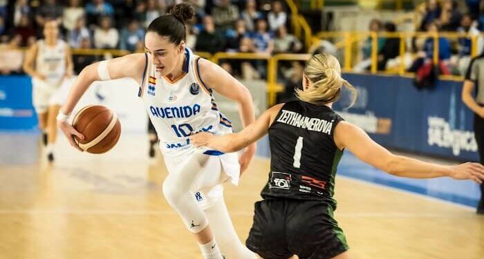 Avenida construyó el triunfo ante Zabiny Brno