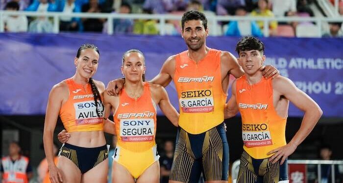 Los equipos españoles de 4×100 y 4×400 sellaron su clasificación para el Mundial de Tokio