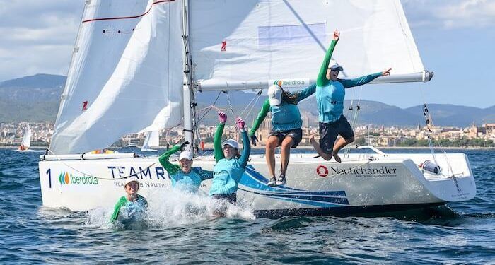 El Balearia (RCNP) fue el vencedor de la etapa de Palma de la Liga Iberdrola de vela