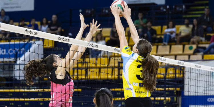 El CV Gran Canaria sella la primera vuelta como campeón de invierno de la Superliga