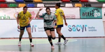 Guardés, Málaga, Bera Bera, Porriño, Elche, Rocasa, Granollers y Aula Valladolid pujarán por el título en las eliminatorias de la Liga Iberdrola