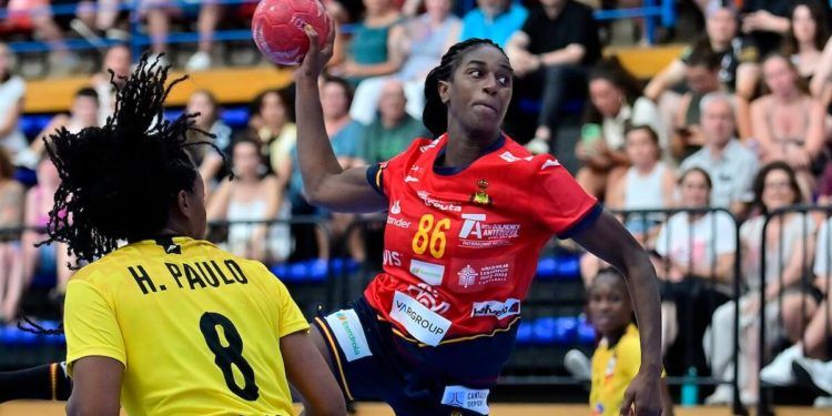 Las Guerreras derrotaron por la mínima a Angola en un trabajado partido de preparación para París