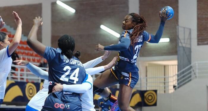 Las Guerreras supieron sufrir ante Grecia y sostienen el pleno de victorias hacia el Europeo