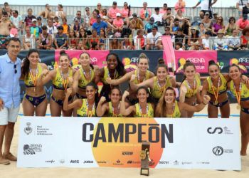 Cats AM Team Almería logró por tercera vez el título de la Copa de España de balonmano playa