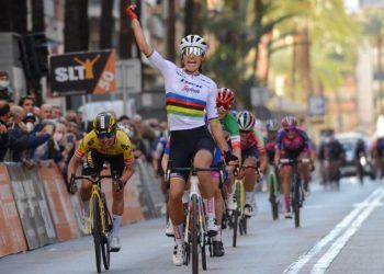 Balsamo gana en Gandia y lidera la Setmana Ciclista Volta Comunitat Valenciana Fèmines
