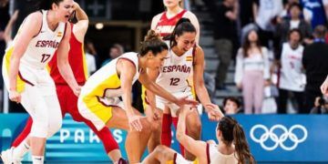 La selección de baloncesto derrotó a China en un final de infarto del estreno en los Juegos de París