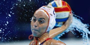 España resolvió con solvencia ante Francia el estreno en el Europeo