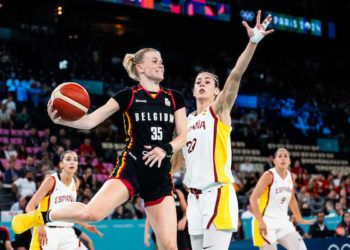 Una poderosa Bélgica cortó el camino de España en cuartos de final en París