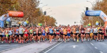 La Benidorm Half 2024 consolida un recorrido de enorme nivel en el balcón del Mediterráneo