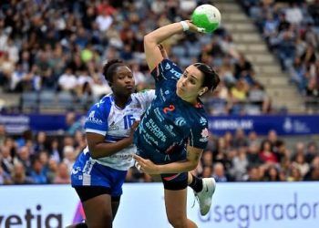 El Bera Bera se deshizo del Aula Valladolid y se medirá al Elda en semifinales de Copa de la Reina