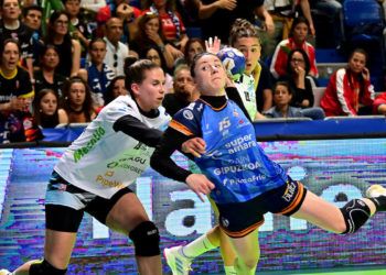 Alice Fernandes frena a Guardés y Bera Bera se clasifica para la final de la Copa de la Reina